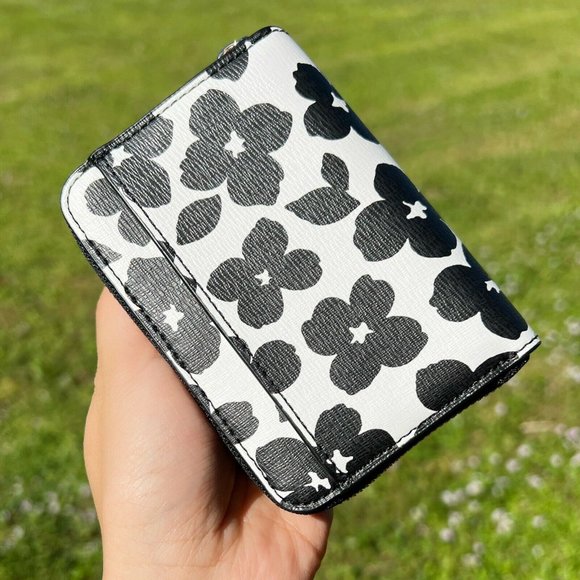 Kate Spade Zip Around Card Case Wallet - Picture 3 of 4